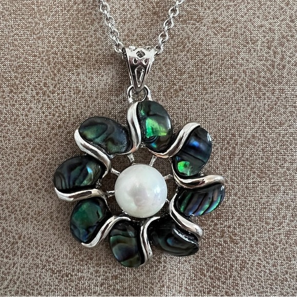 Stunning Vintage Abalone Pearl Silver Tone Flower Necklace Israel - Picture 6 of 6